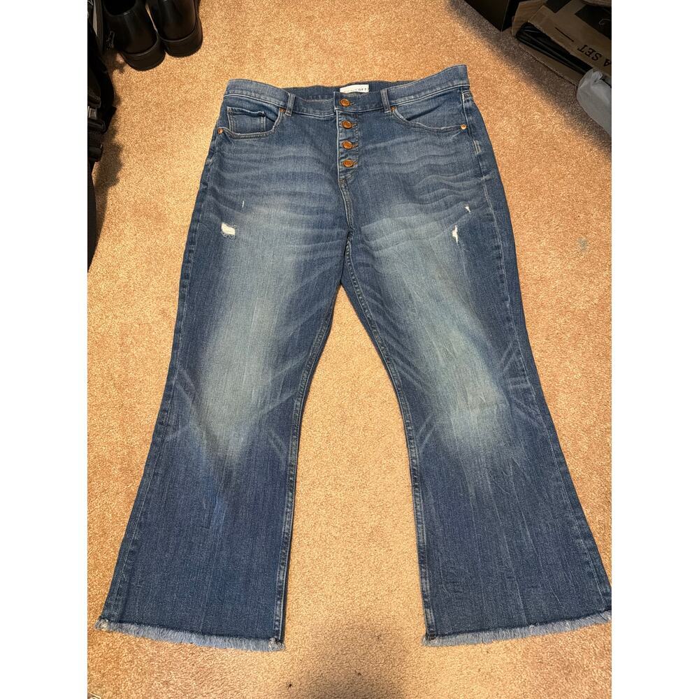 Ann Taylor Loft High Waist Flare Crop size 14/32